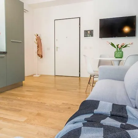 Apartment Joivy Fresh Family For 5 Near Life